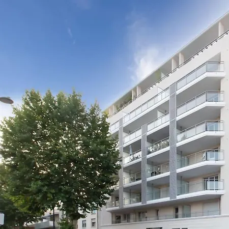A12 - 1 Bdr Centre Train Station 5 Min Sea - Ac, Parking & Terrace Appartement