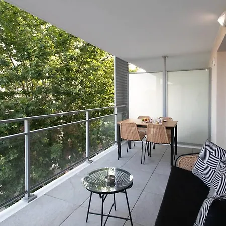 A12 - 1 Bdr Centre Train Station 5 Min Sea - Ac, Parking & Terrace Appartement
